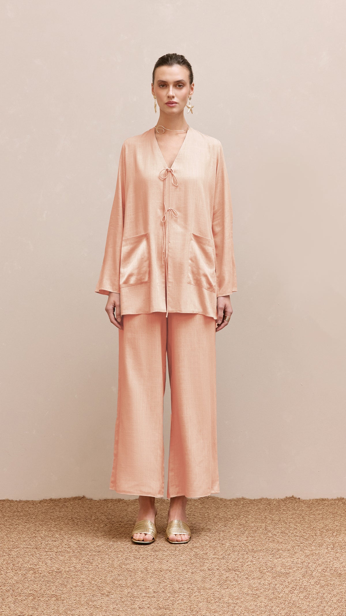 adley woman linen set peach