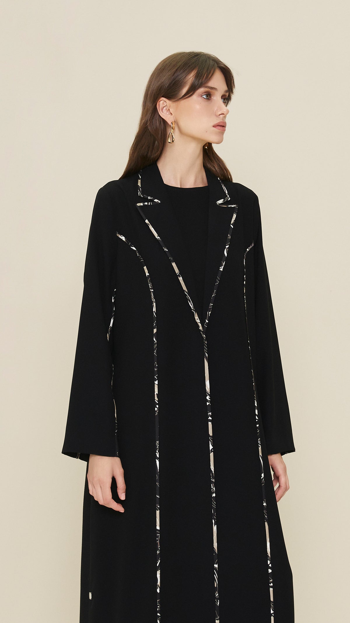 عباية سوداء فخمة دونا 2