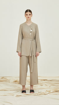 yvonne woman linen set grey