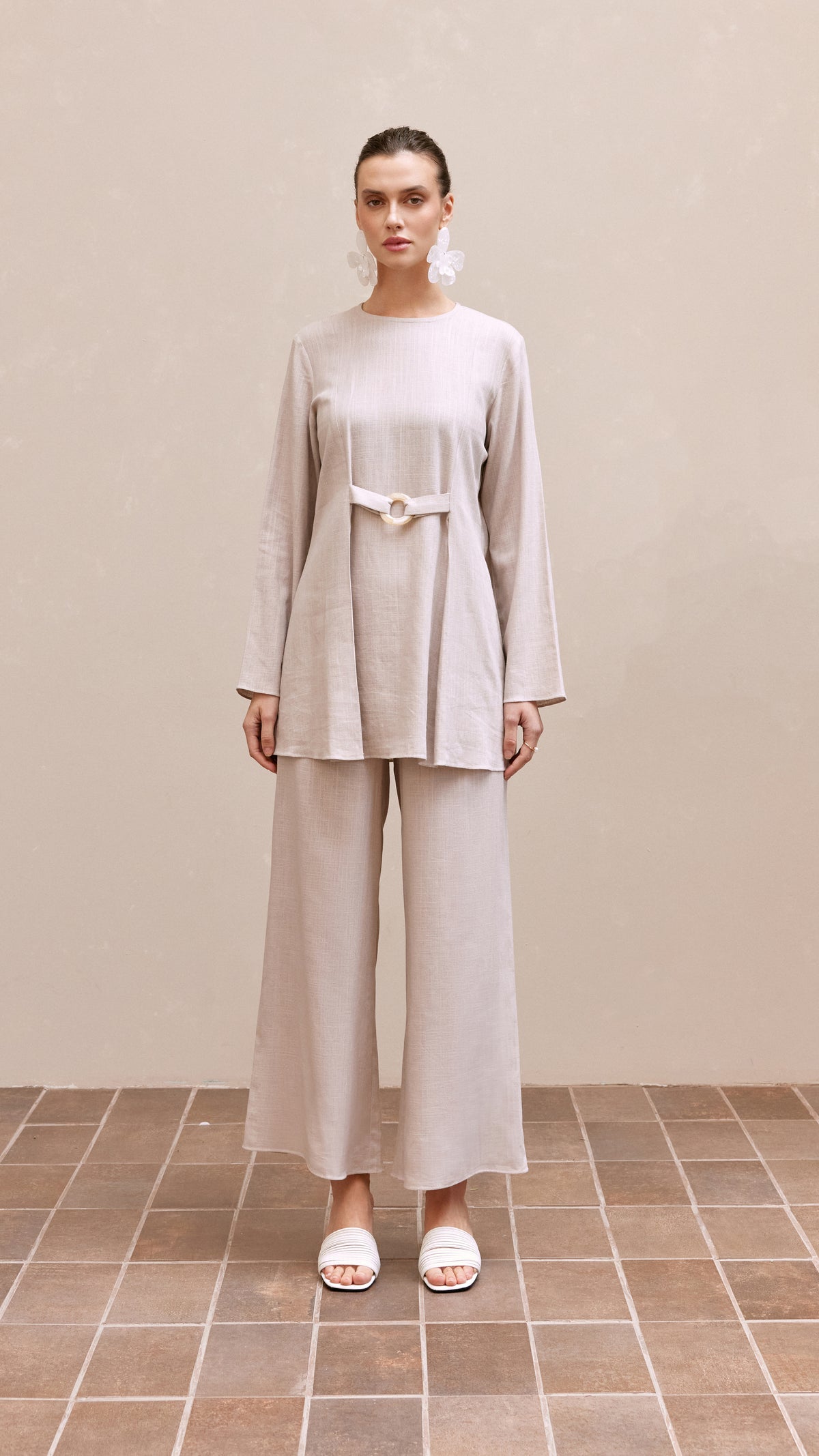 evie woman linen set nude