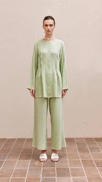 brielle woman linen set green 1