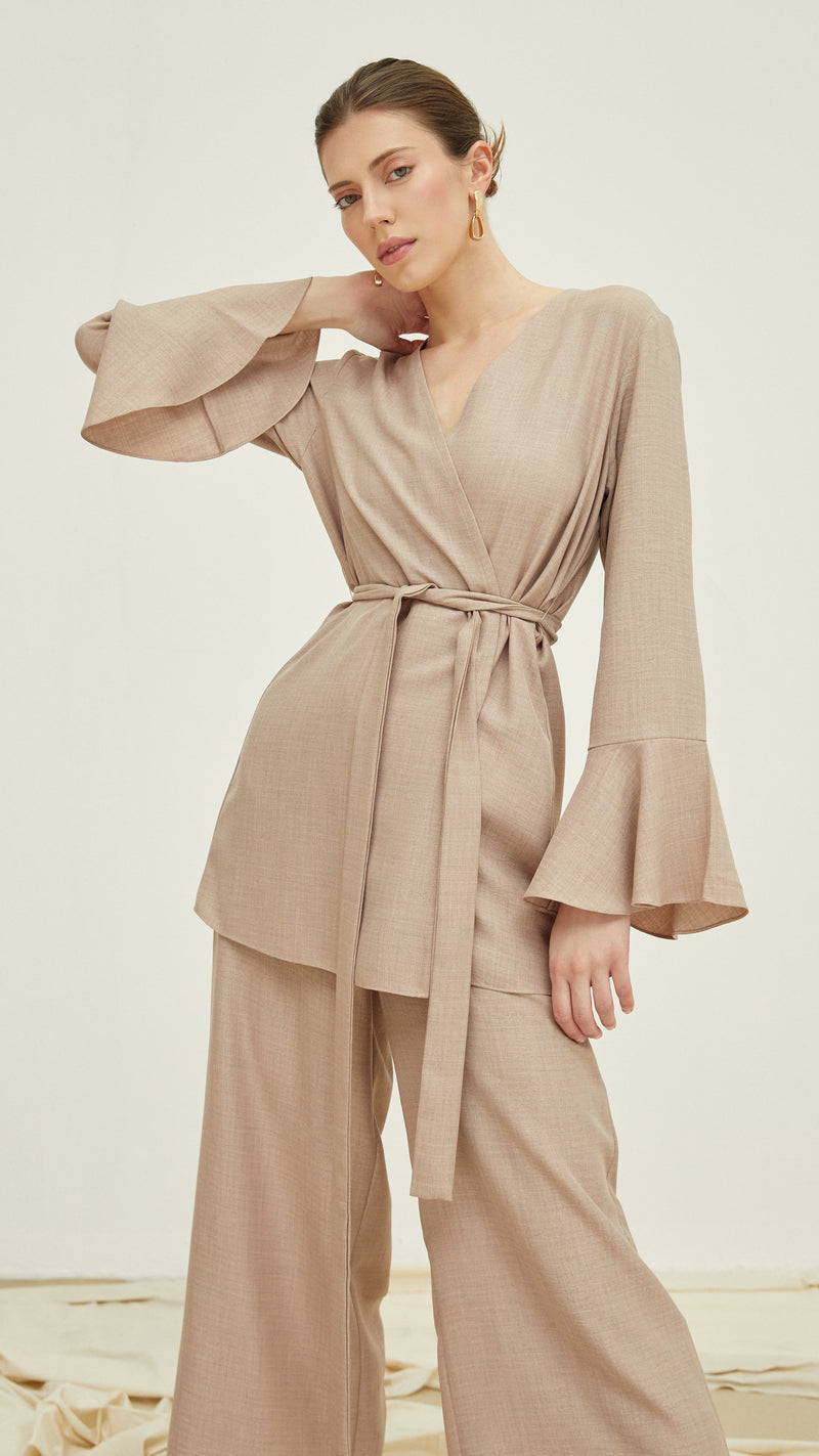 ellie woman linen set beige 2