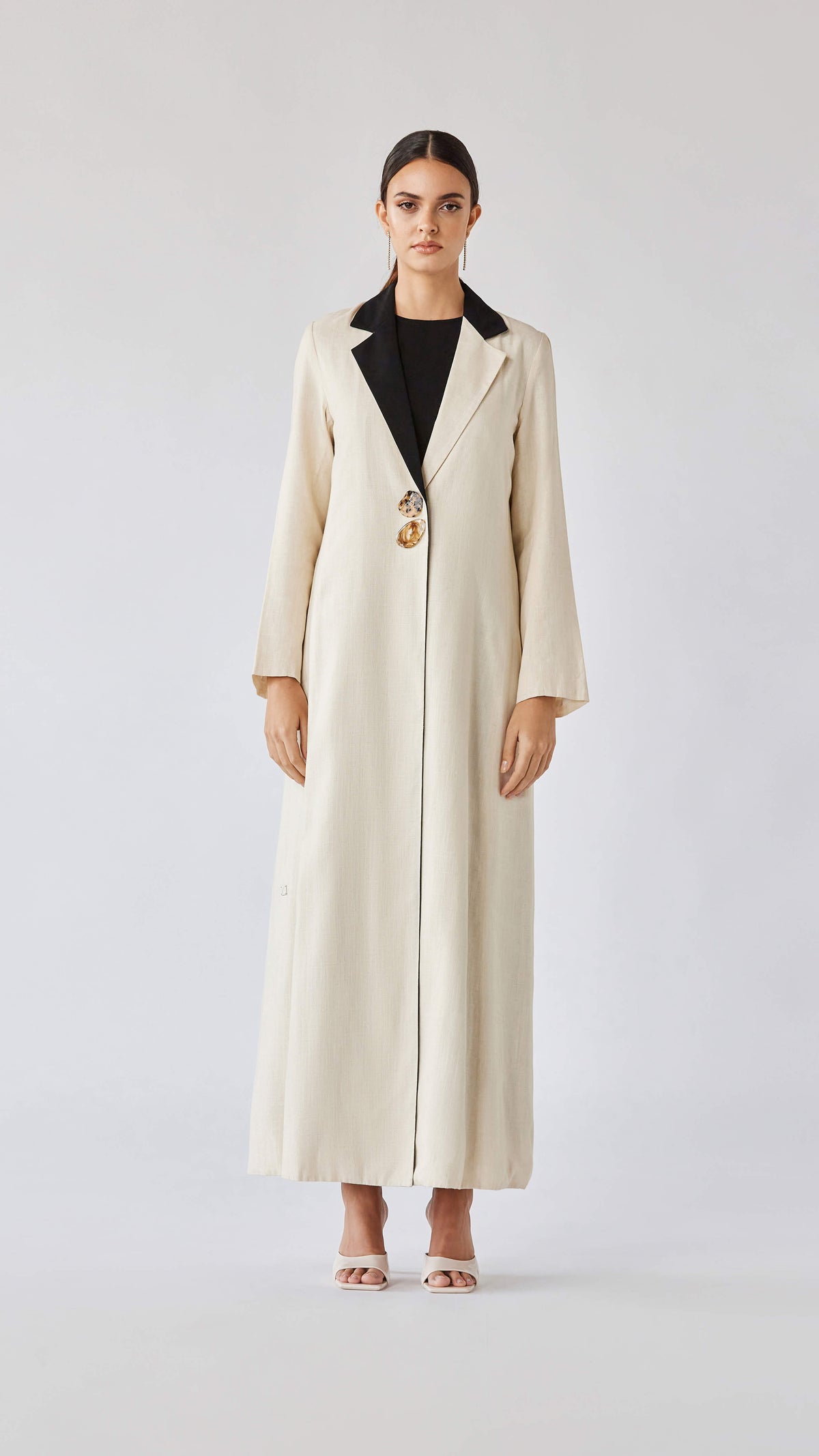 COLLAR BLOCK ABAYA