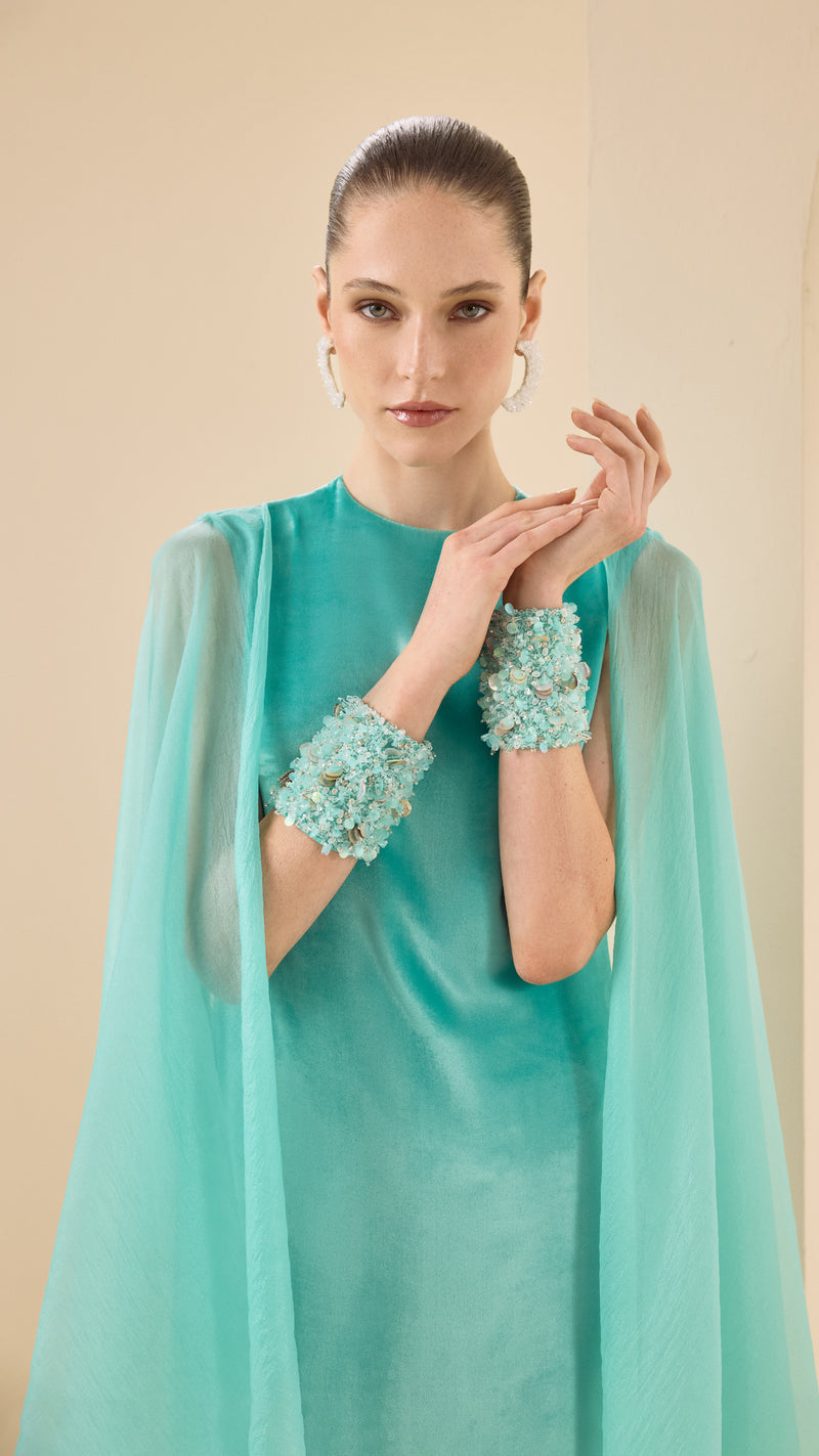 قفطان أكوانا