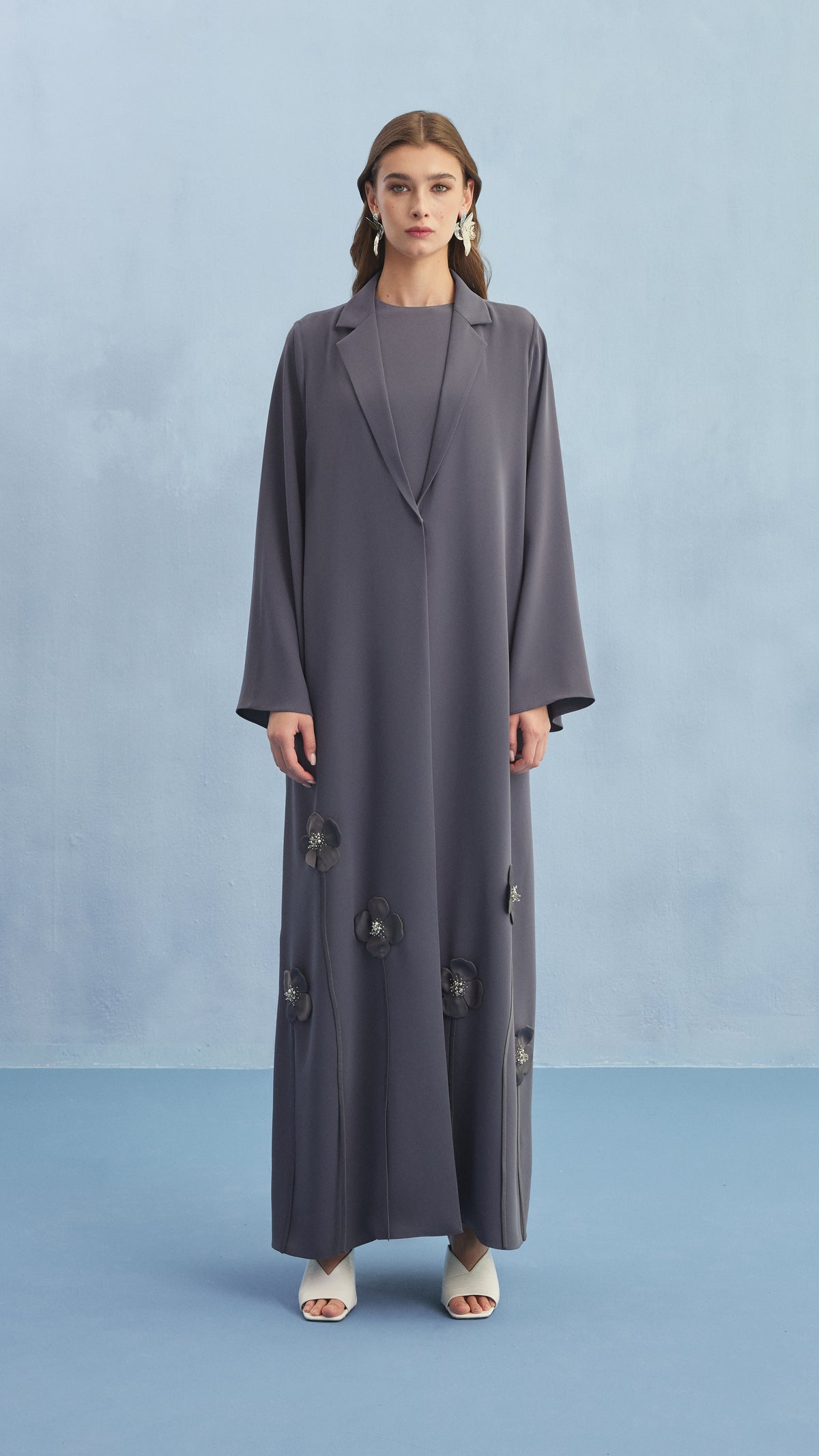 JUNIA ABAYA