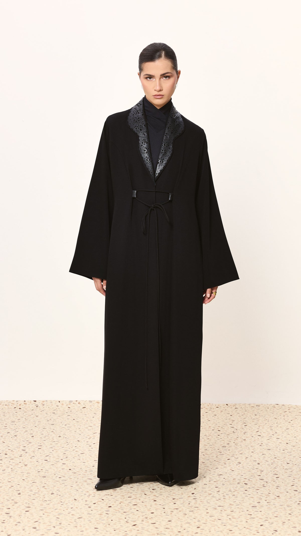 JUNIA ABAYA