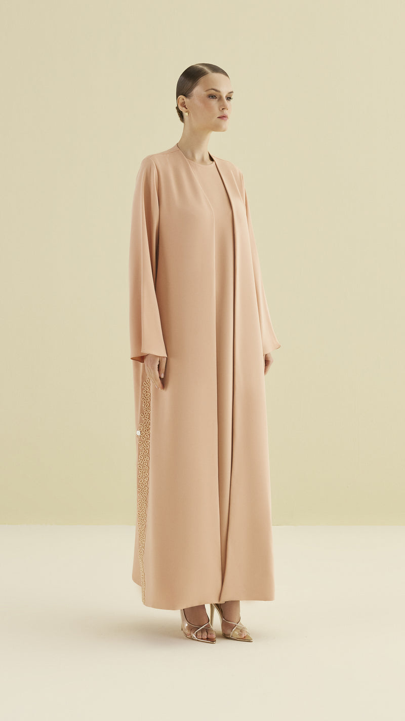 KATANA ABAYA