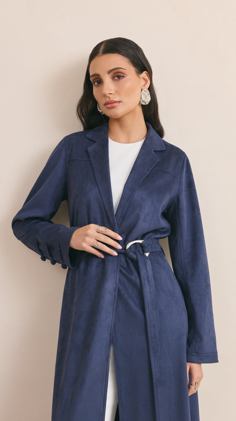 LIORA  ABAYA