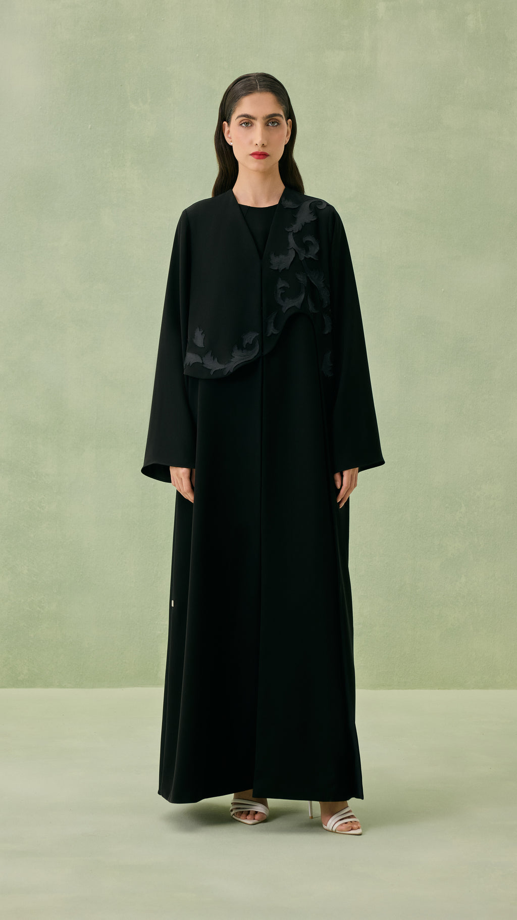 AZELLE ABAYA – Anatomi