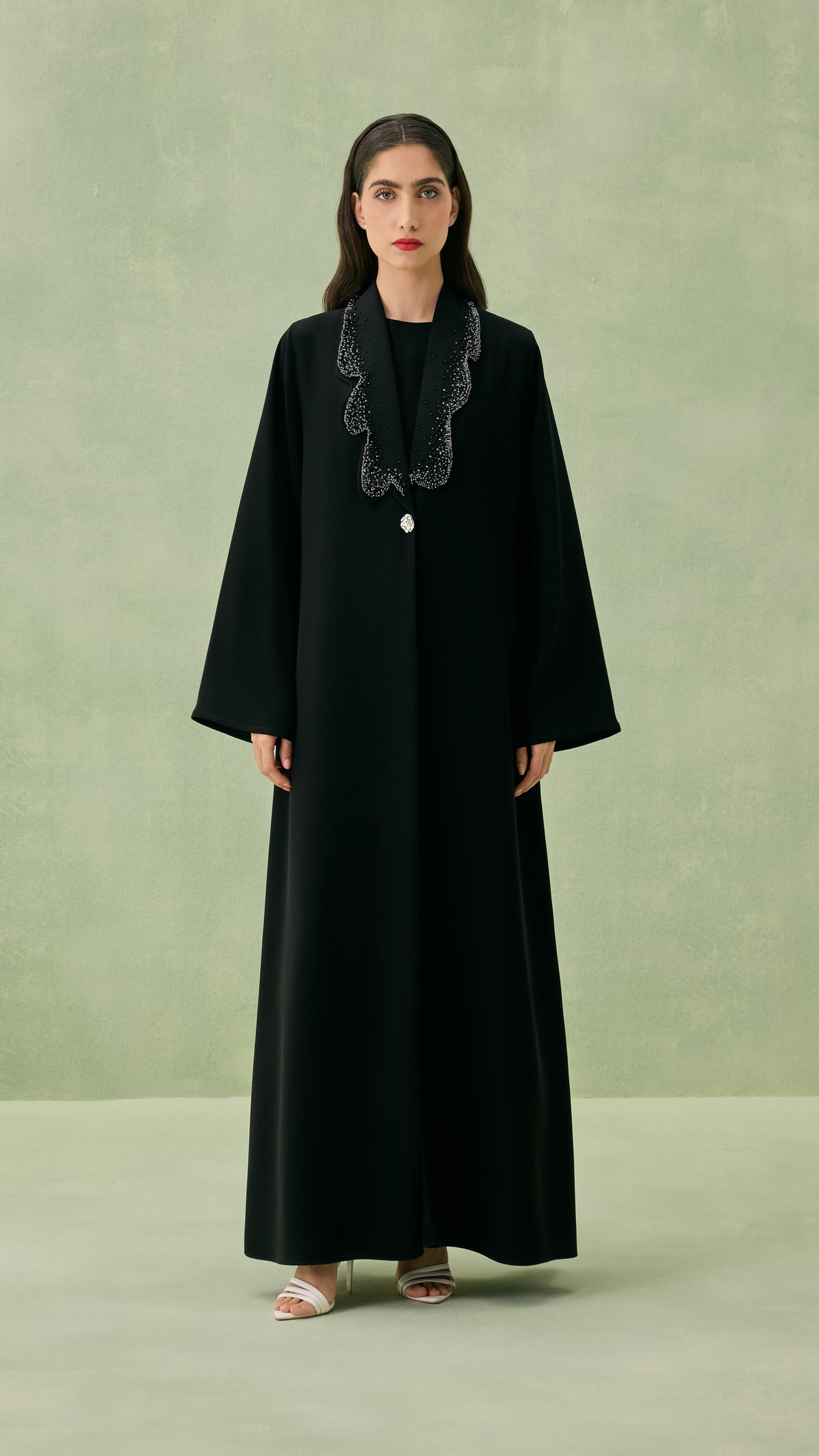 CYRA ABAYA